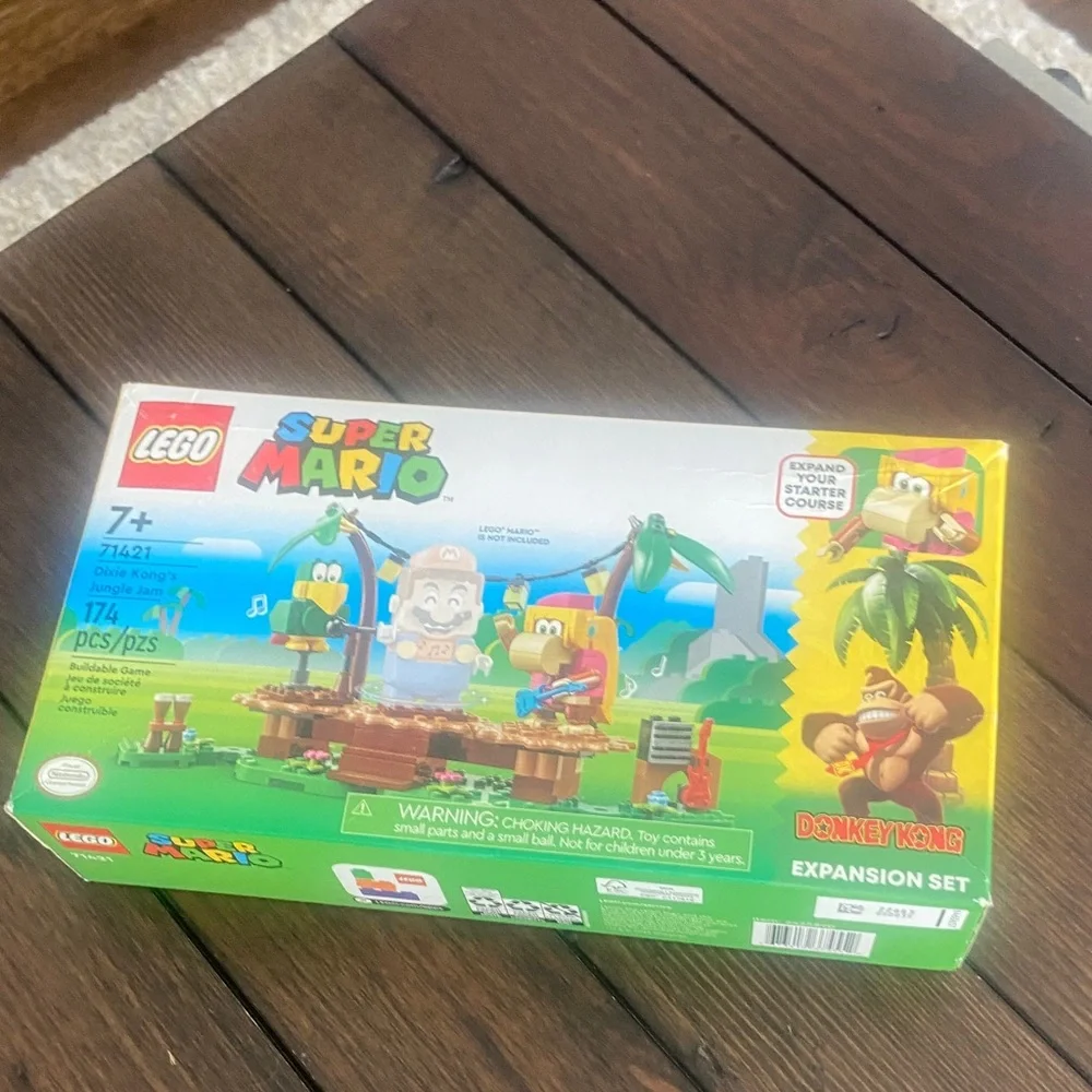 LEGO Super Mario Jungle Expansion Set with Green and Yellow